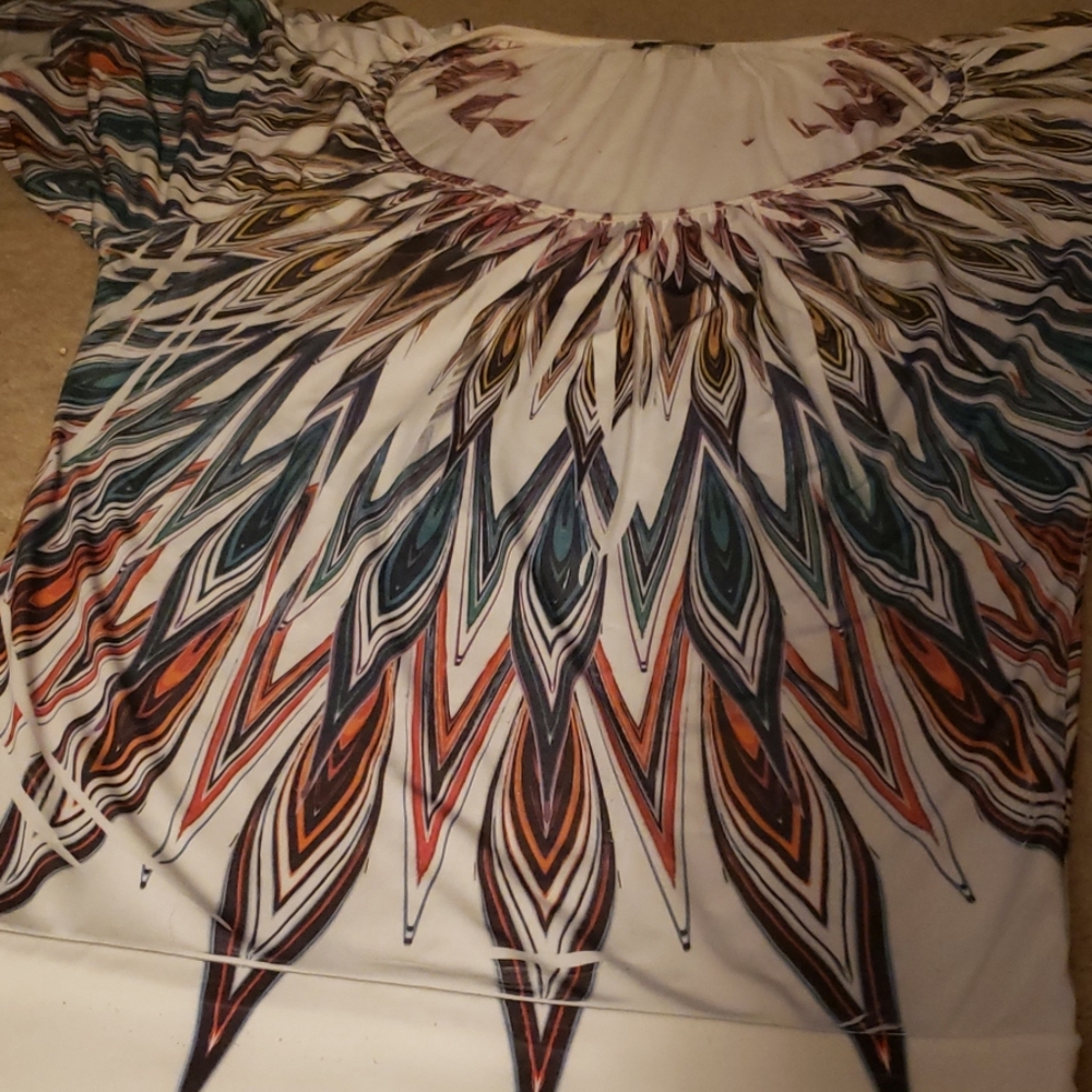 Colorful bell sleeve tunic